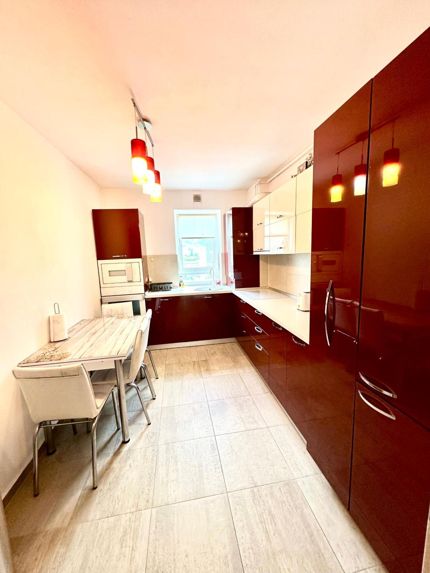 Kasper Coresi Mall - Rise Private Apartments & Suites Braşov Extérieur photo
