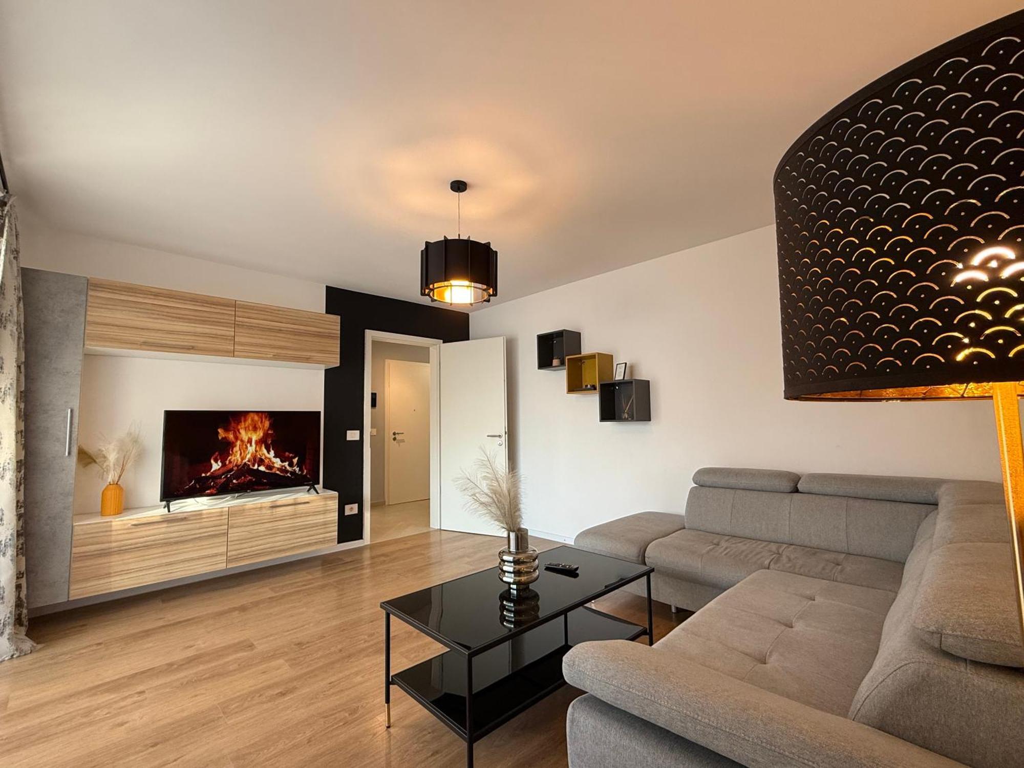 Kasper Coresi Mall - Rise Private Apartments & Suites Braşov Extérieur photo