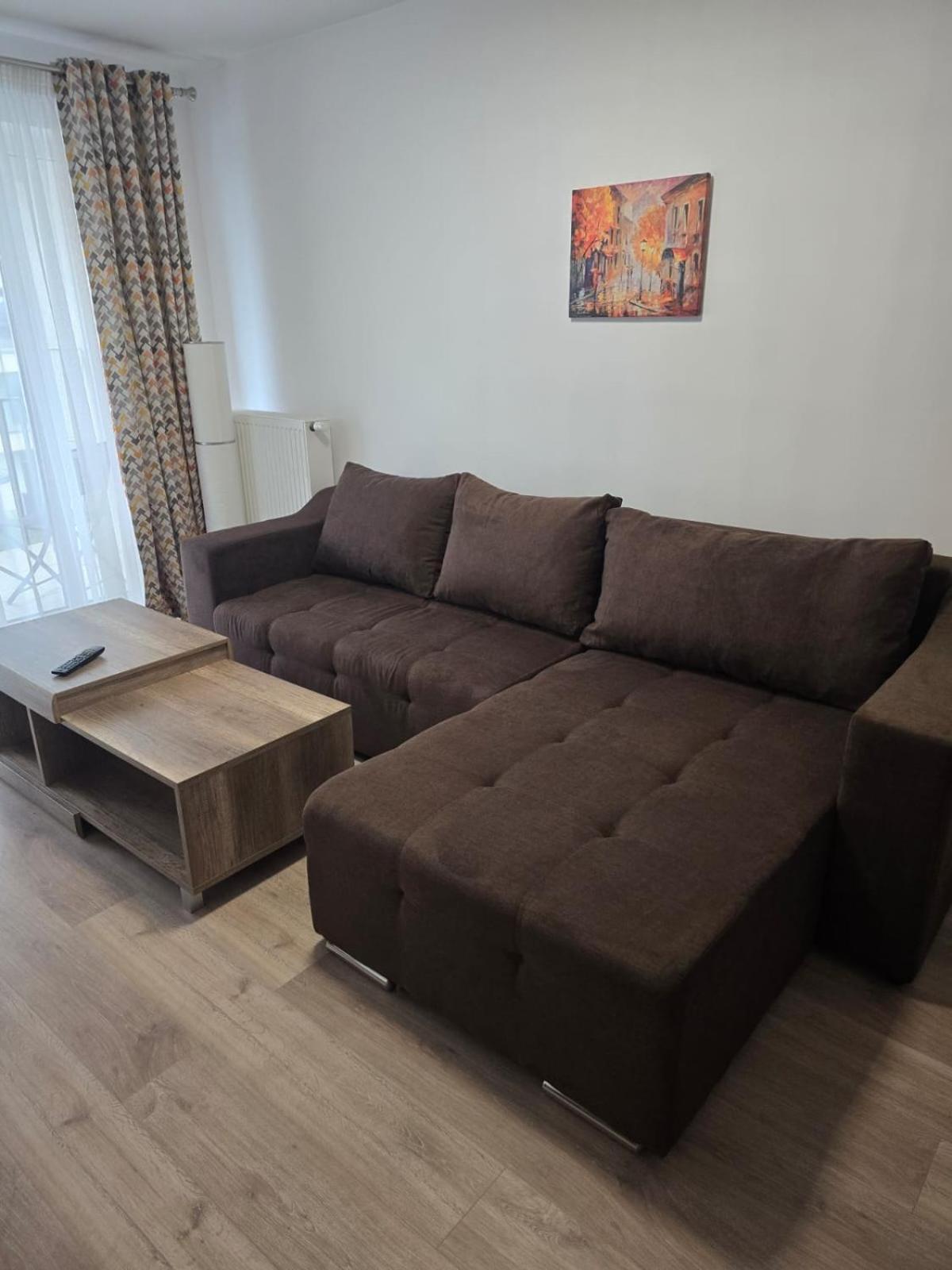 Kasper Coresi Mall - Rise Private Apartments & Suites Braşov Extérieur photo