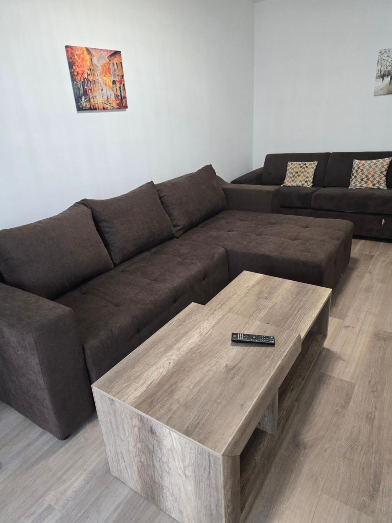 Kasper Coresi Mall - Rise Private Apartments & Suites Braşov Extérieur photo